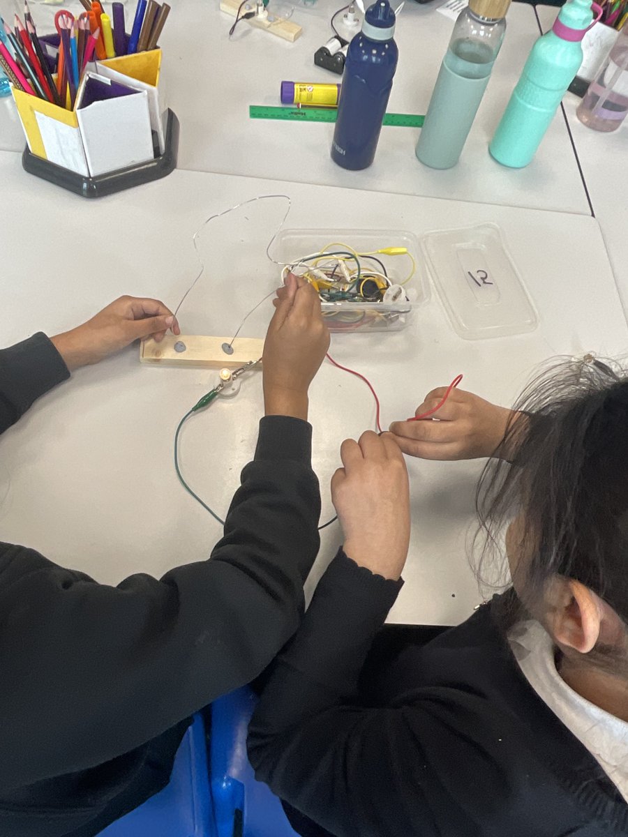MarshfieldPS's tweet photo. Year 4 have been putting their science an DT skills involving electricity into action by making steady hand games and a Pirrhana Lake game. #MPSScience #MPSDesignTechnology #cuspcurriculum https://t.co/5CWNEVhYKh