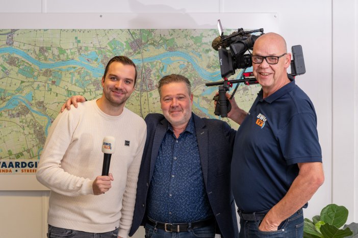 MAASDRIEL - Politiek Maasdriel is positief gestemd over de aanvraag van BWG TV - de video-afdeling van de Bommelerwaardgids - om lokale omroep in de Bommelerwaard te worden.

Lees verder op de website: bit.ly/3SmBA3N.