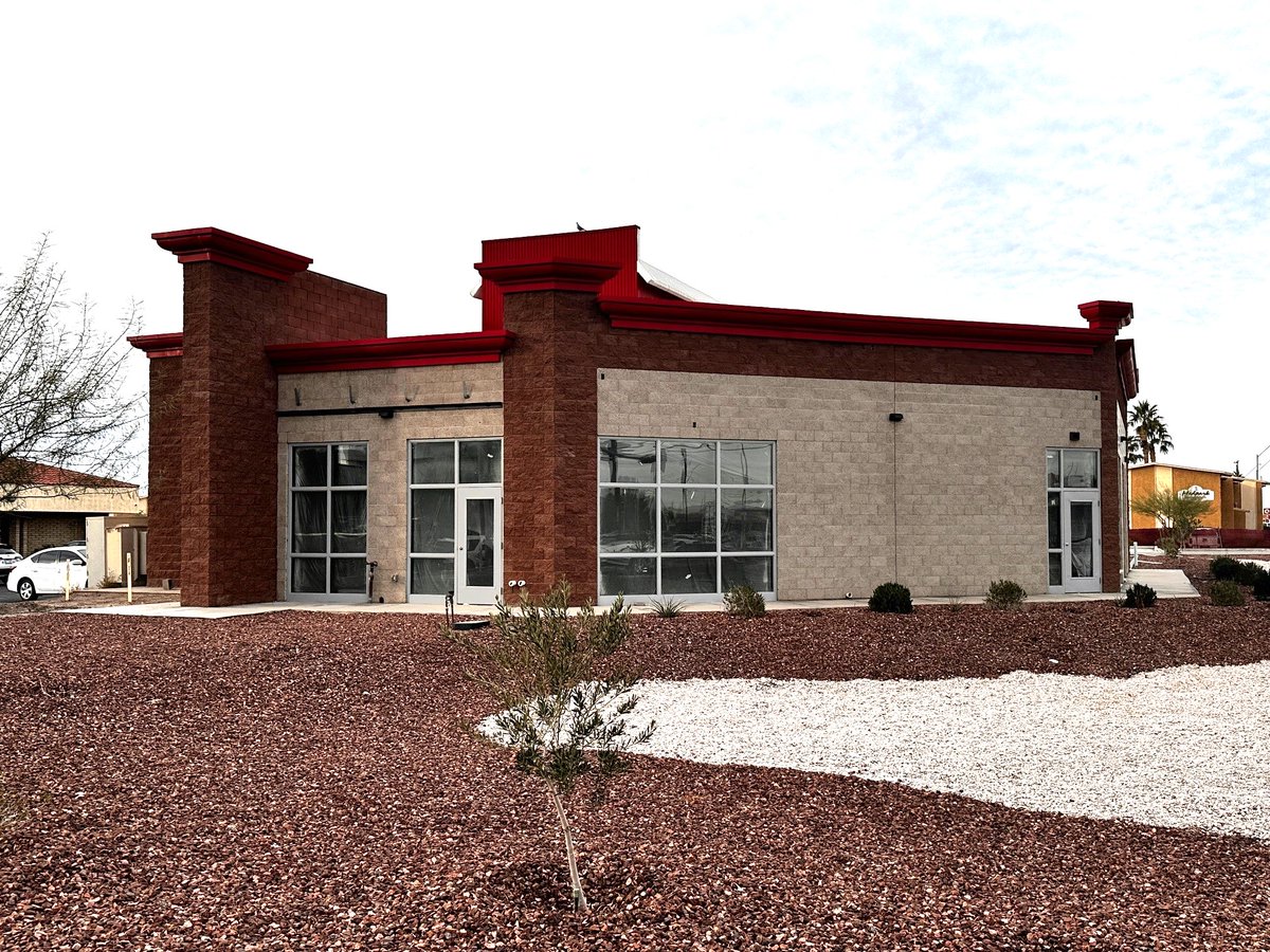 We're thrilled about our partnership w/ Yuma Regional Medical Center (YRMC)! The Jacobsen #CactusCrew begins working on YRMC’s critical path transitional care tenant improvement project in March w/ construction slated to wrap up in the summer.

#BuiltForLife #ArizonaConstruction