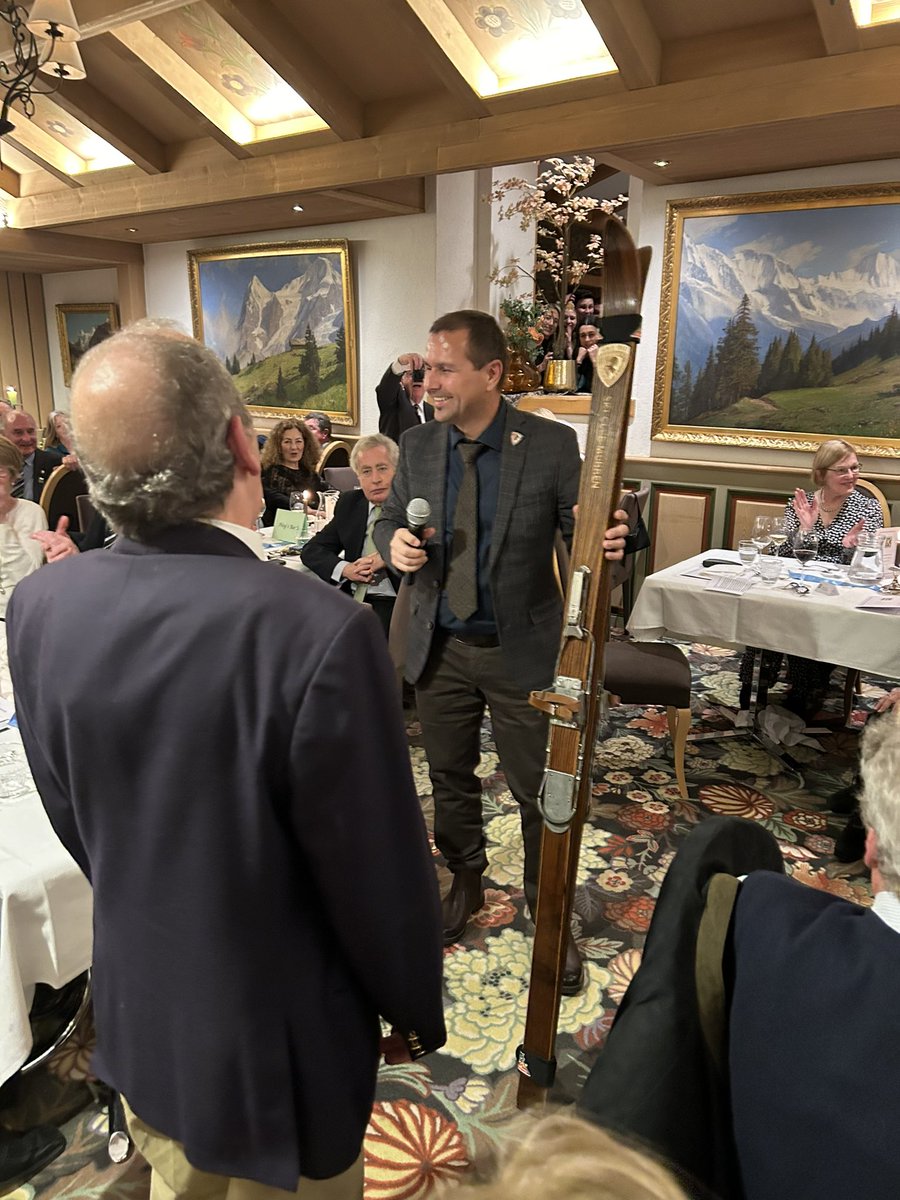 3/4 Kandahar Ski Club President, Bobby Cohen, was joined by Christoph Egger,  CEO Schilthornbahn, and Oliver Feuz, President of Skiclub Mürren who presented him with original skis from the 1920s with (of course) Kandahar ski bindings.