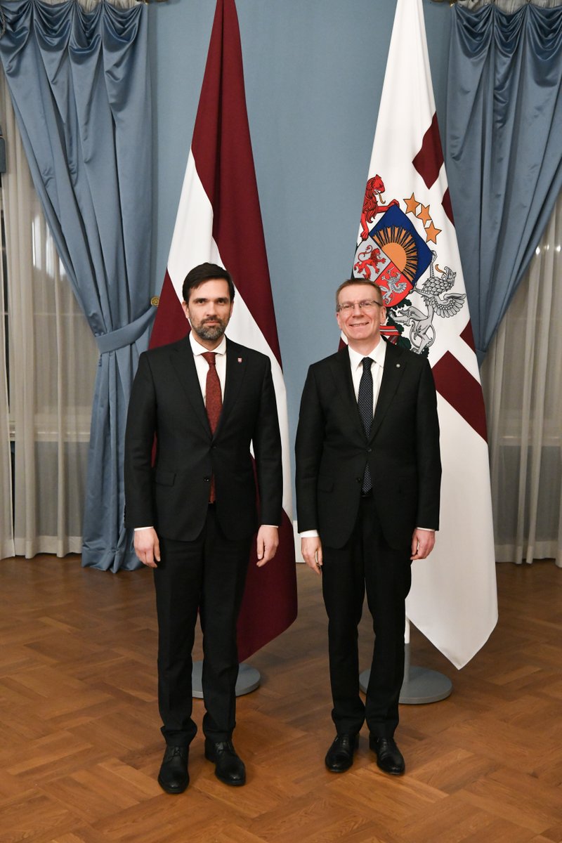 brano_pavlovic's tweet photo. President Edgars Rinkēvičs and his New Year's address to the Heads of Diplomatic Missions accredited to #Latvia 🇱🇻.
#EU20 #NATO20 https://t.co/BMKMGAUDIn