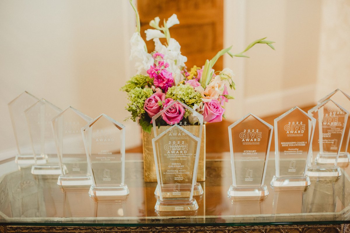 GIVE Award entries close TONIGHT at 11:59 p.m. Be sure to nominate individuals, organizations, schools, or businesses who are making a difference in their community through volunteering. 

Visit volunteermississippi.org/give to view categories, guidelines, and more!