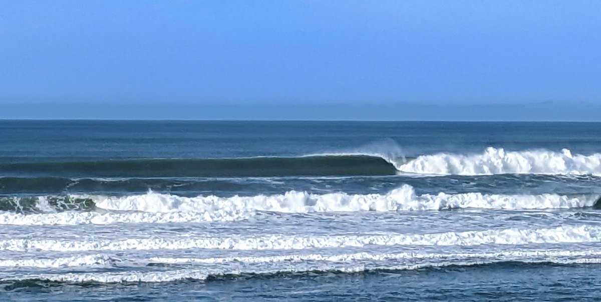 january vibes #lacanau #surf #wave #barrel