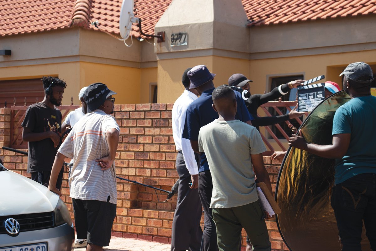 Auzweke's tweet photo. FORTITUDE FILM (DOUBLE LIFE). 5 DAYS SHOOT WENT WELL LAST WEEK, ALL THANKS TO @GautengFilmCom FOR FUNDING THE PROJECT.

NOW WE MOVE TO THE NEXT PHASE WHICH IS POST PRODUCTION.

#auzweke
#film 
#filmphotography 
#BTS 
#movie https://t.co/X2RhHk1Dw1