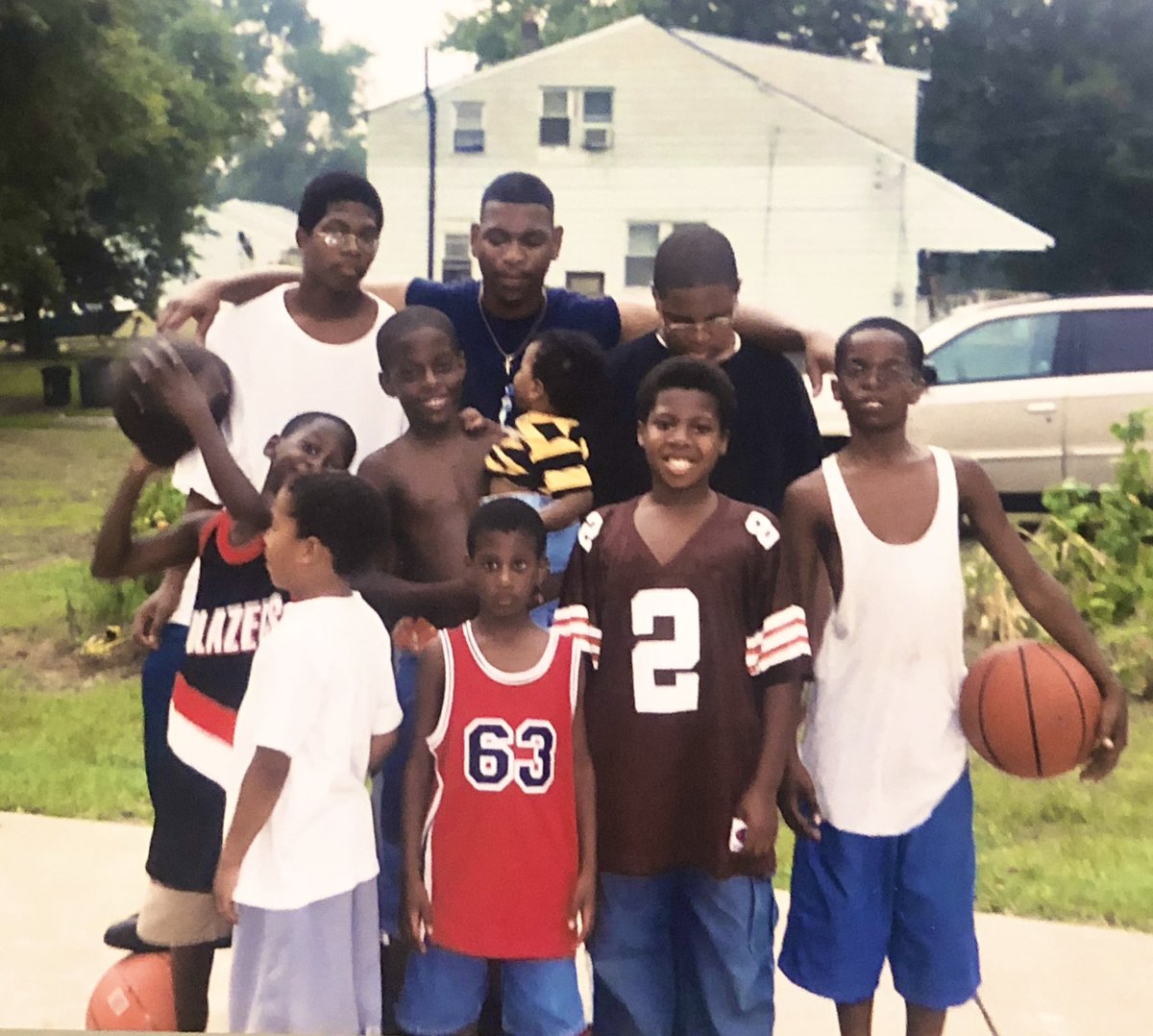 WhoIsNo17's tweet photo. North Philly Block Boi https://t.co/RxtZpfLIdw