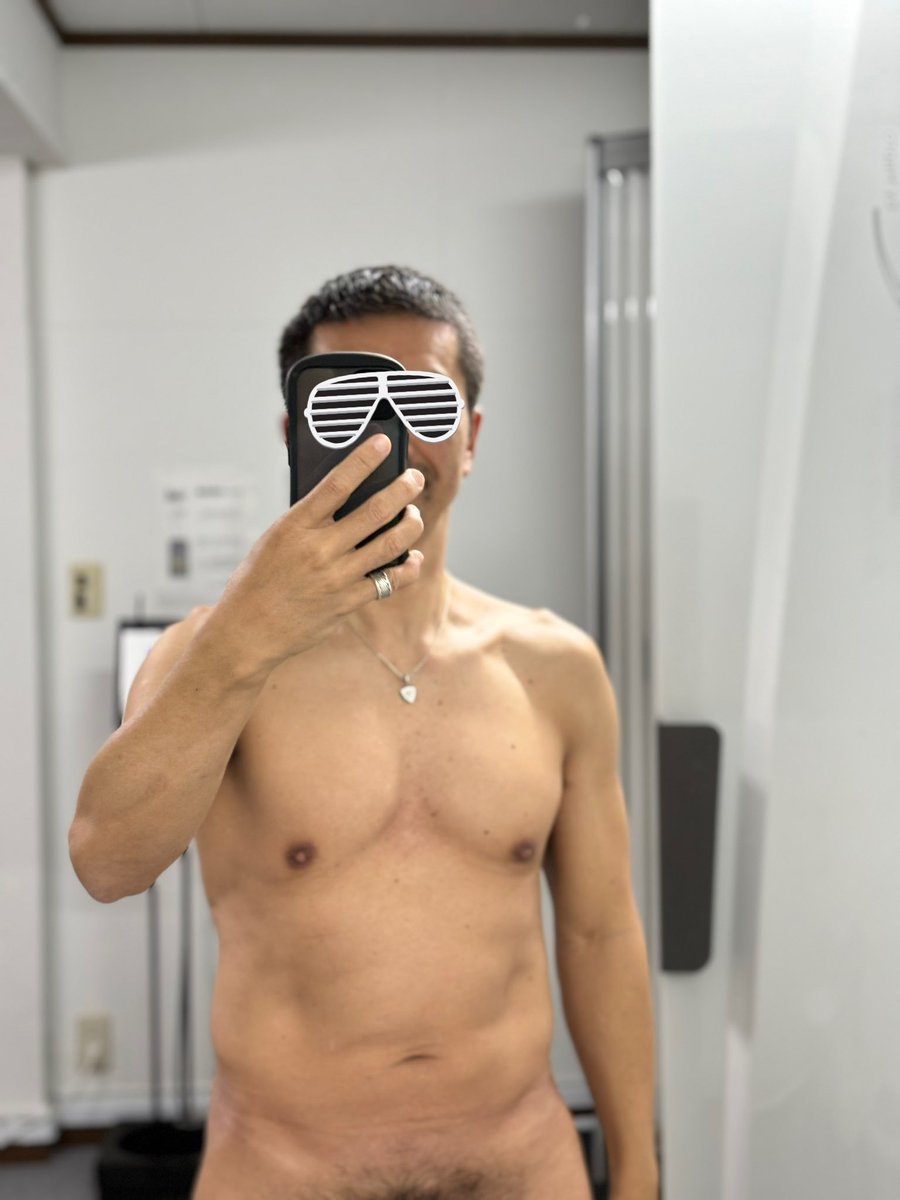 machohunks1203's tweet photo. 1月が終わる。どんな2月にするか。筋トレのやり方変える効果が目に見えてきたら、花粉症なんか跳ね飛ばせそう。 https://t.co/mNl7NZ47qO