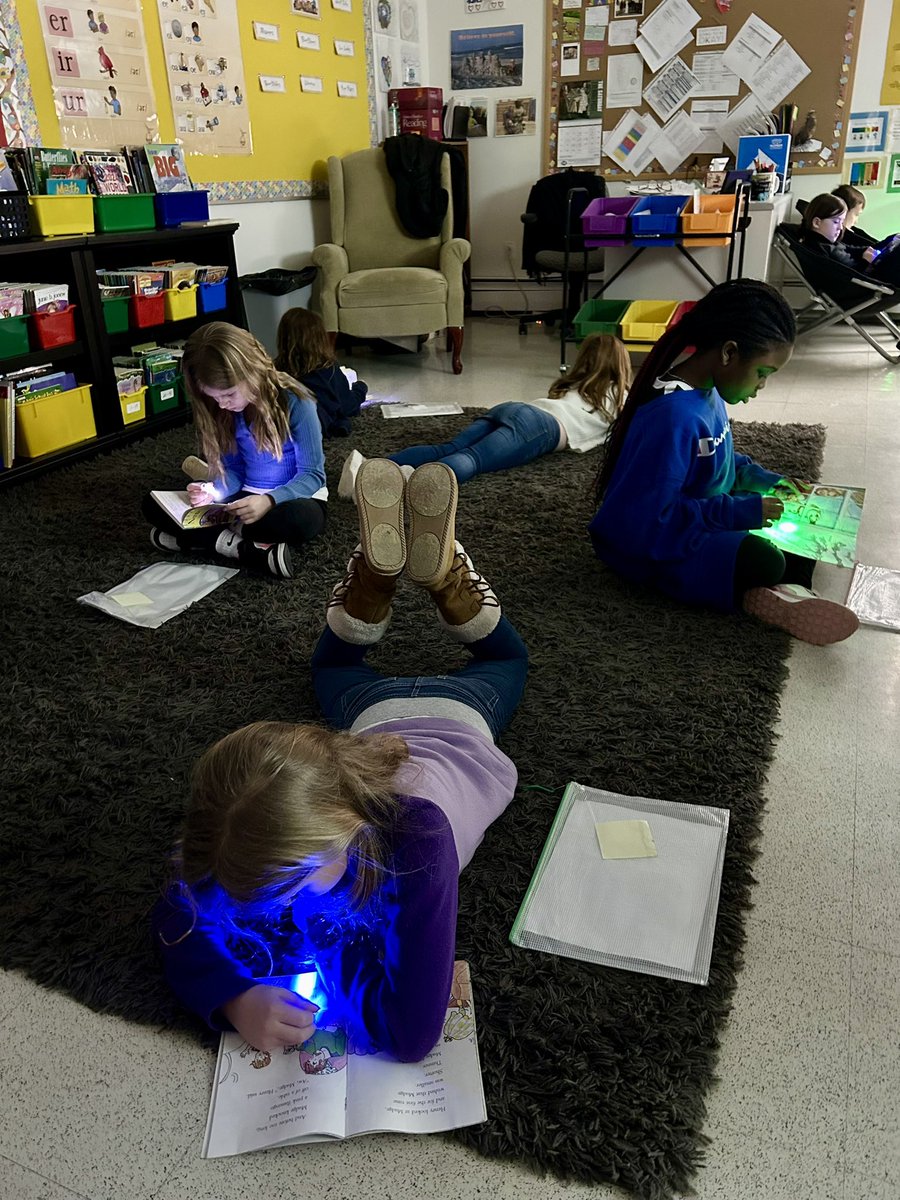 elmstmorsels's tweet image. One way to brighten up these dreary days…..use a colorful book light when reading!!