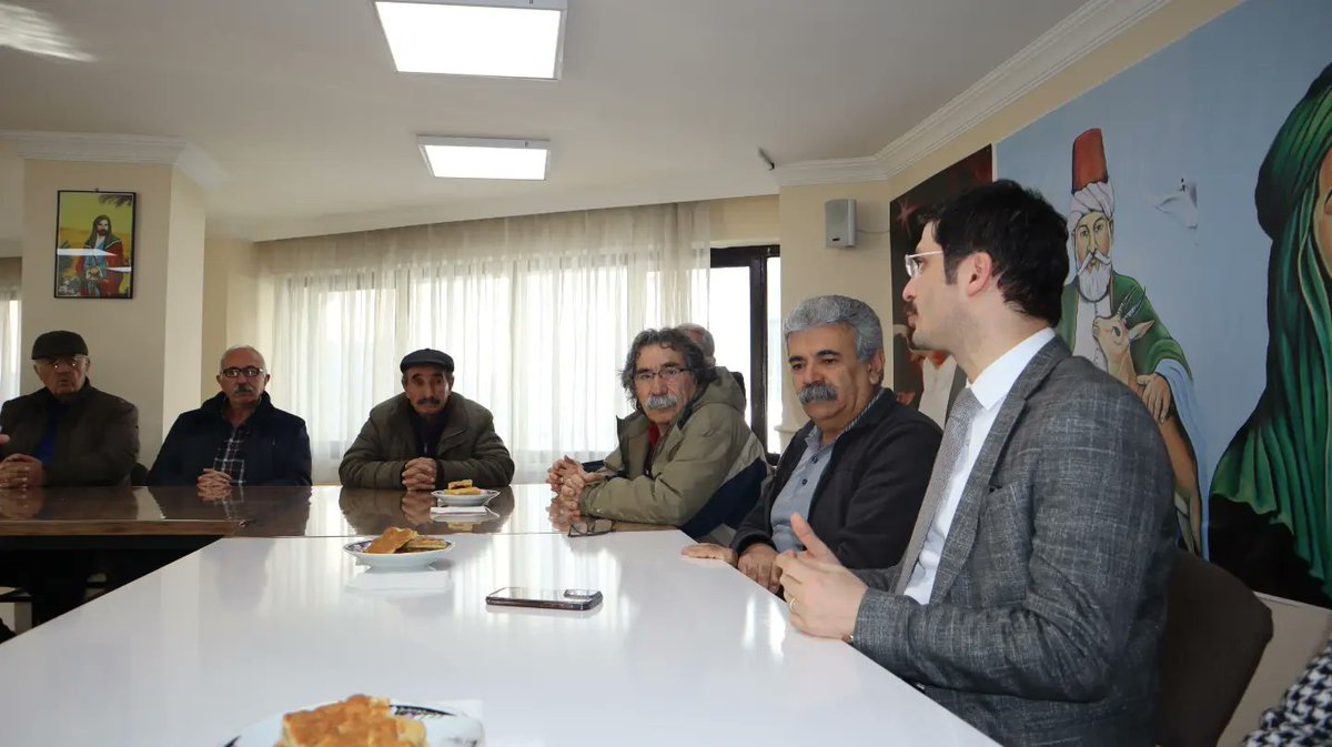 memindemirkoltr's tweet photo. 📌 Alevi Kültür Dernekleri Bolu Şube Başkanı Ramiz Güleç ve dernek üyelerini ziyaret ederek desteklerini istedik.

Nazik misafirperverlikleri için teşekkür ediyoruz.

Bolu’muzun kazanması için hep birlikte el ele verip çalışmaya devam edeceğiz. 

#EminOlBoluKazanacak
#HepBirlikteBaşaracağız
#HazırızKararlıyız