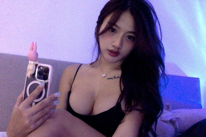 Photobooth sess https://t.co/pfus5KN9Ux