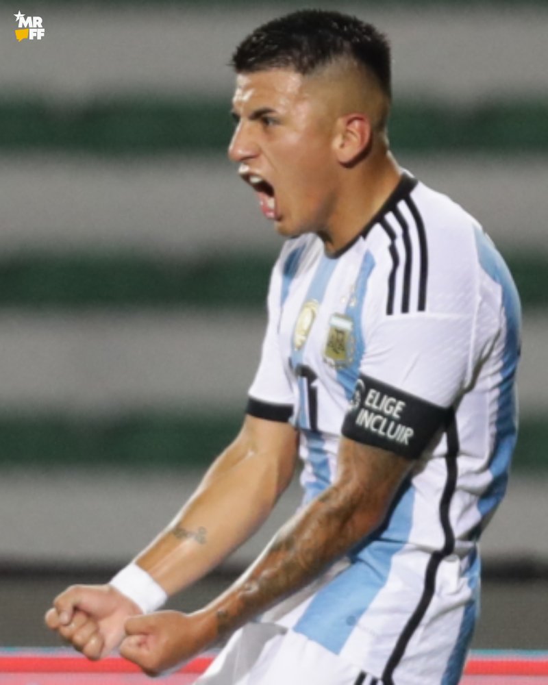 MrOFFSIDER's tweet photo. Goleada de 5 a 0 de Argentina a Chile en el Preolímpico U-23, quedan primeros en el grupo por ahora y Chile se queda eliminado.
#Llegolaprimera #MrPRO https://t.co/r3mfoQJSjs