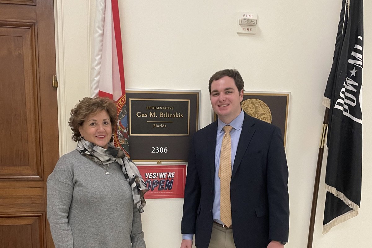 Lkern12's tweet image. #HillDay today! Had visits with legislative aides for @marcorubio @RepGusBilirakis and @SenRickScott I asked all of my legislators to support student health. #NURSEAct #OneSchoolOneNurseAct #NASNBOD2024 @schoolnurses
