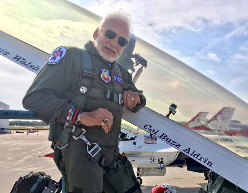 Dr. Buzz Aldrin tweet media