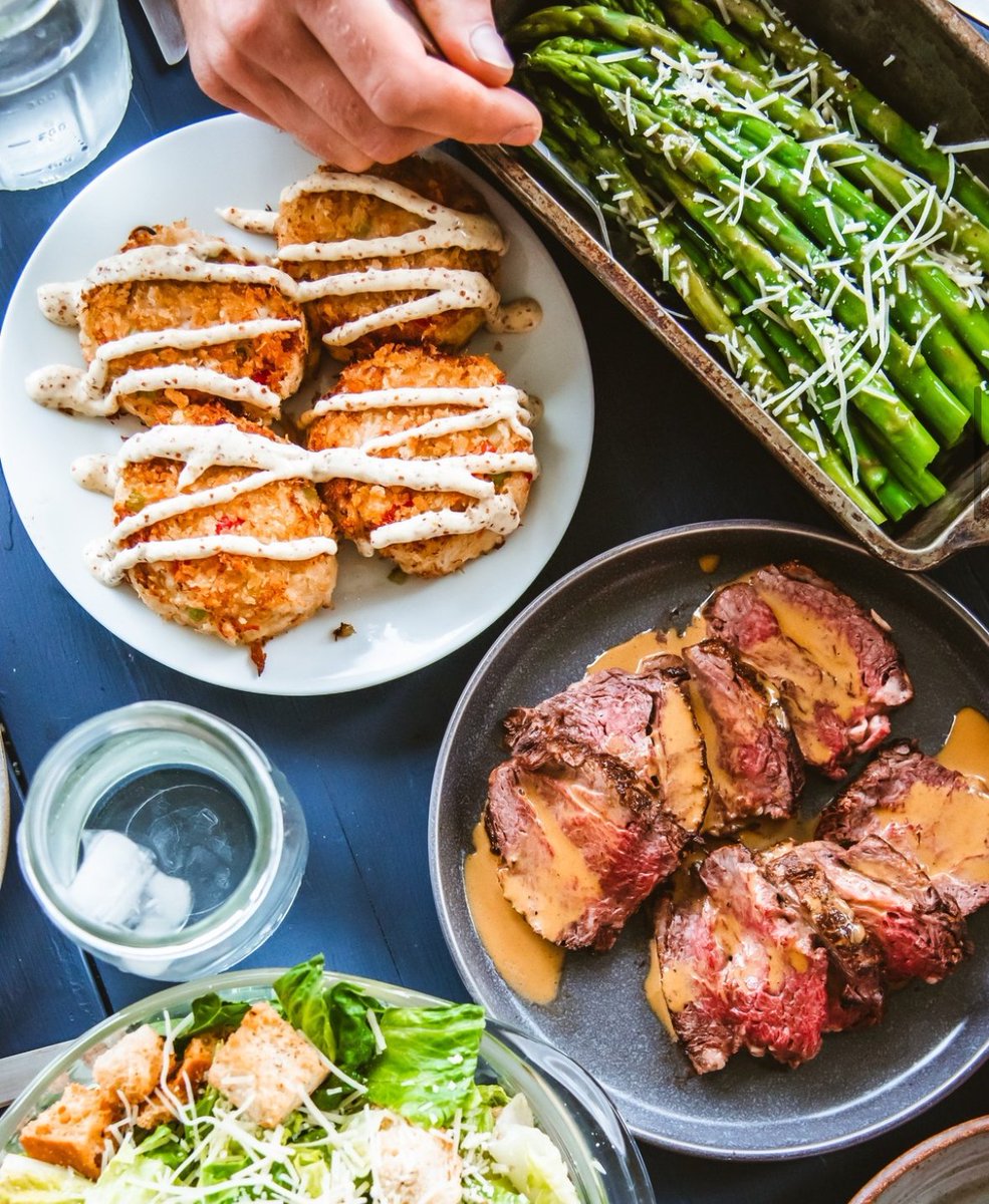 Devour Indy tweet media