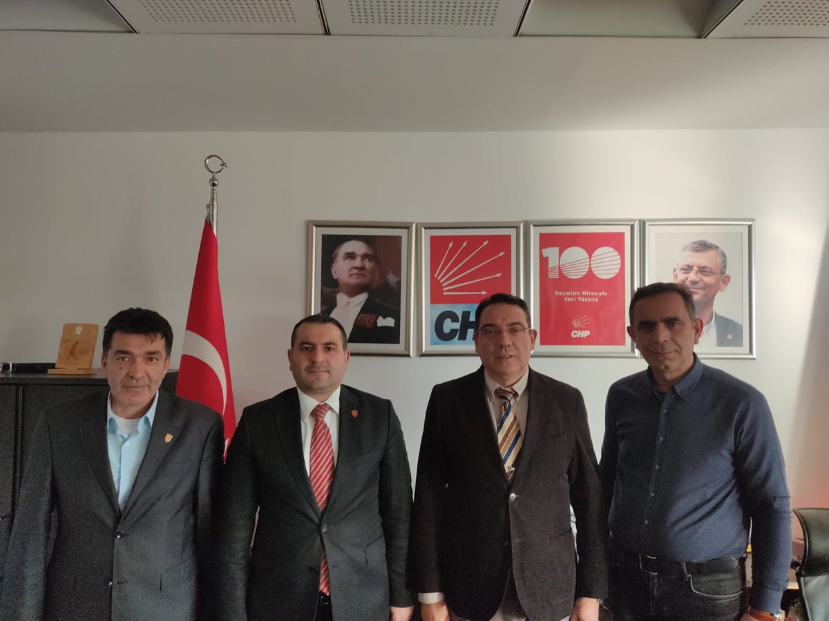 Bugün <a href="/TmsyGaziler/">T.M.S.Y GAZİ SAYILMAYANLAR</a>  başkanı <a href="/ErtugrlGaziTmsy/">ERTUĞRUL GAZİ DEMİR</a> ve üyelerimiz <a href="/mustafaulu60332/">T.M.S.Y. mustafa uludogan</a> ve <a href="/aydem057/">Aytekin Demirel</a> birlikte <a href="/herkesicinCHP/">CHP 🇹🇷</a> genel başkanlığında  <a href="/herkesicinCHP/">CHP 🇹🇷</a> Genel başkan yardımcısı sayın
<a href="/YankiBagcioglu/">Yankı Bağcıoğlu</a> ile <a href="/TmsyGaziler/">T.M.S.Y GAZİ SAYILMAYANLAR</a>  gazilik haklarının alıması için görüşmeler gerçekleştirilmiştir.