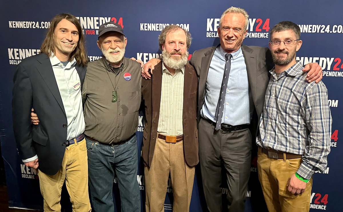 Robert F. Kennedy Jr (@robertkennedyjr) on Twitter photo It made me so happy that four local <a href="/Waterkeeper/">Waterkeeper Alliance</a> joined me for my campaign event in Birmingham ā <a href="/TNRiverkeeper/">TennesseeRiverkeeper</a> David Whiteside, Hurricane Creekkeeper John L. Wathen, <a href="/BWRiverkeeper/">BWRiverkeeper</a> Nelson Brooke, and <a href="/CahabaRiverkeep/">Cahaba Riverkeeper</a> David Butler. It made me so happy that four local <a href="/Waterkeeper/">Waterkeeper Alliance</a> joined me for my campaign event in Birmingham ā <a href="/TNRiverkeeper/">TennesseeRiverkeeper</a> David Whiteside, Hurricane Creekkeeper John L. Wathen, <a href="/BWRiverkeeper/">BWRiverkeeper</a> Nelson Brooke, and <a href="/CahabaRiverkeep/">Cahaba Riverkeeper</a> David Butler.