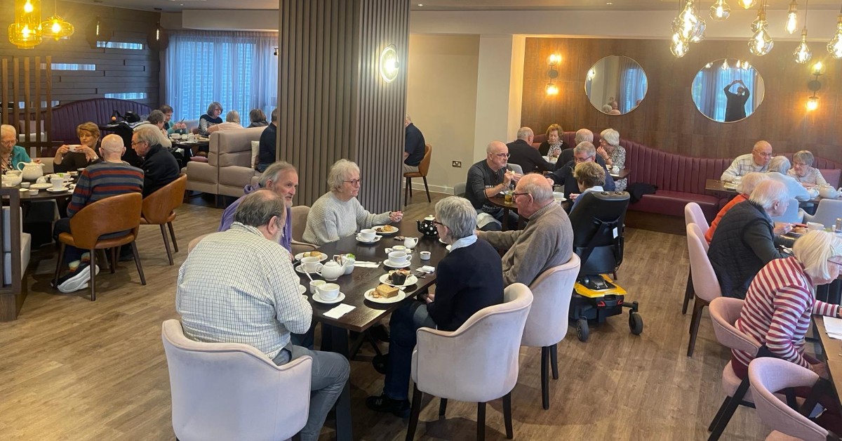 _platinumskies's tweet photo. "1.4 million older people in the UK are often lonely. Loneliness is a major issue that is now widely recognised in society today" Age UK study shows.
Make new friends at Platinum Skies Quantock House ❤️ 

Visit our Taunton community by clicking here: https://t.co/LScHynhfpm https://t.co/4hF46VdzX1