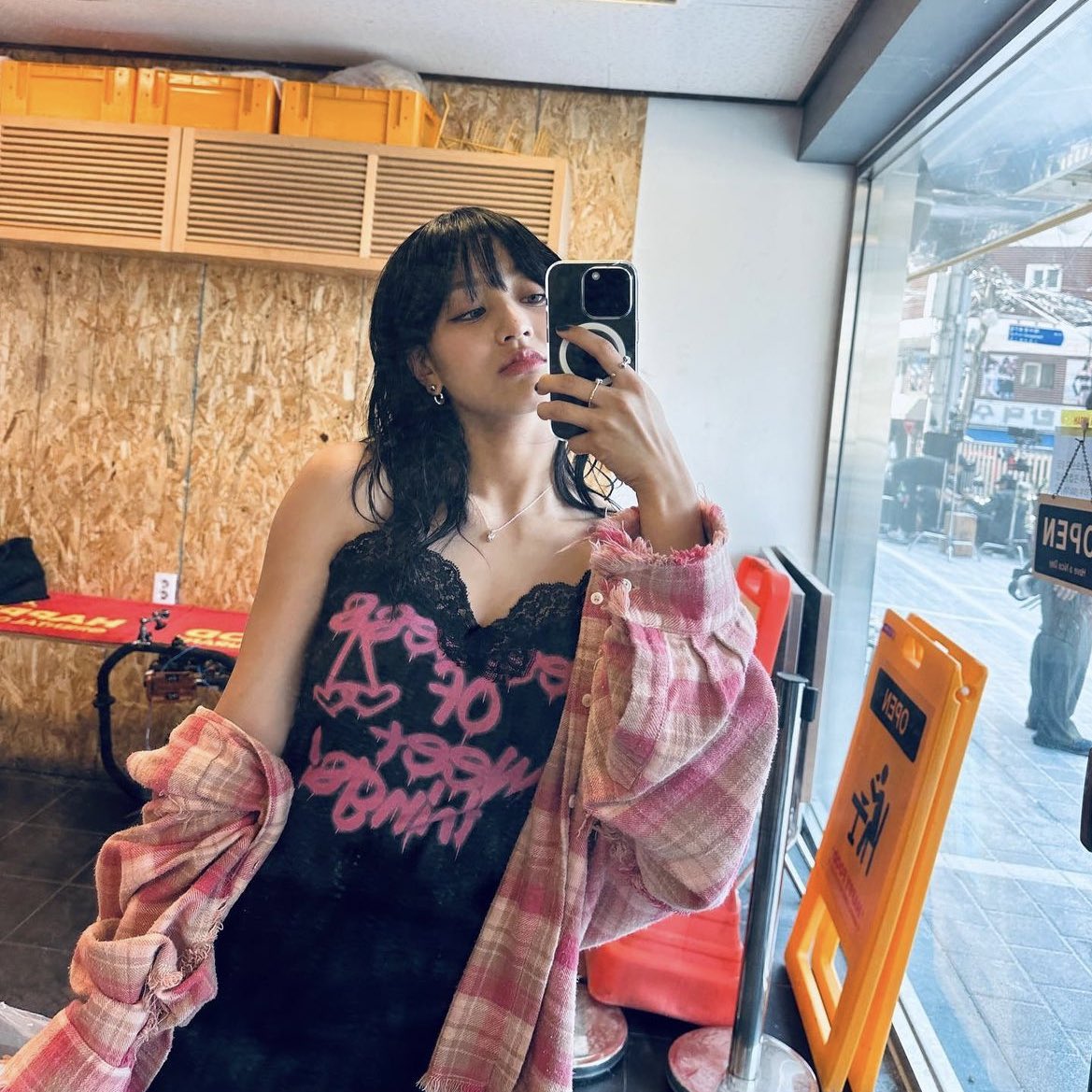 ji______21's tweet photo. Happy Jihyo Day !!!🦄♡

だいすきなじひょちゃんお誕生日おめでとう、生まれてきて、TWICEになってくれてありがとう！👶🏻🧡💛

#아기깜고_박지효_탄신일
#LOVEYOUZYOMUCH
#HappyJihyoDay https://t.co/3I50t9bfRg
