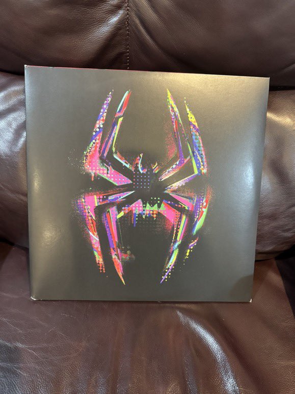 $ad. 🪽 tweet media