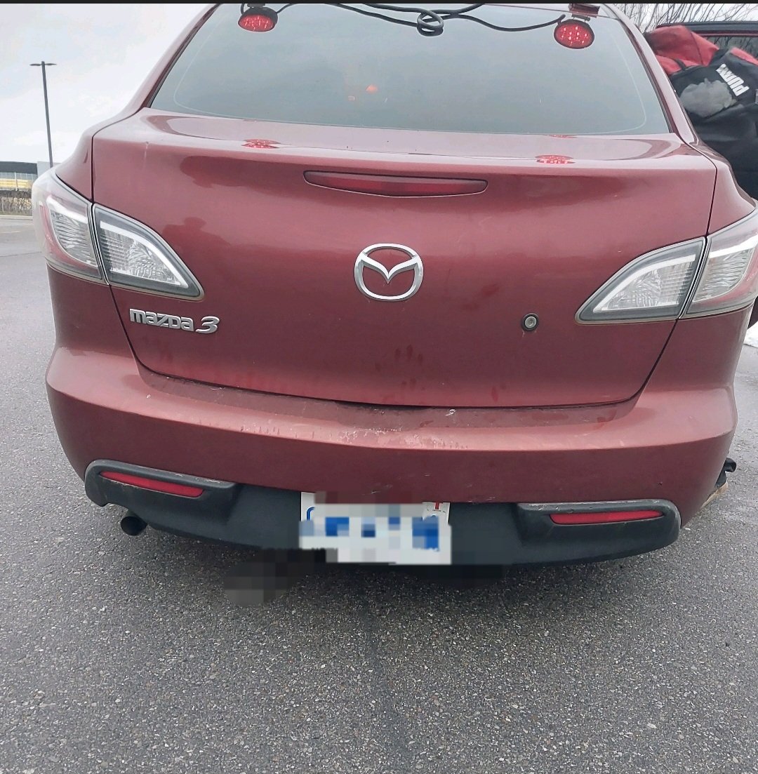 Male (39) from Mississauga was  charged: #80Plus, Dangerous driving, Fail to remain, and Driving while under suspension x 2 after he caused two separate collisions minutes apart on #HWY410 #HWY403 #7DayVehicleImpound #90DayLicenceSuspension #MississaugaOPP 
#Thankyouwitnesses^td