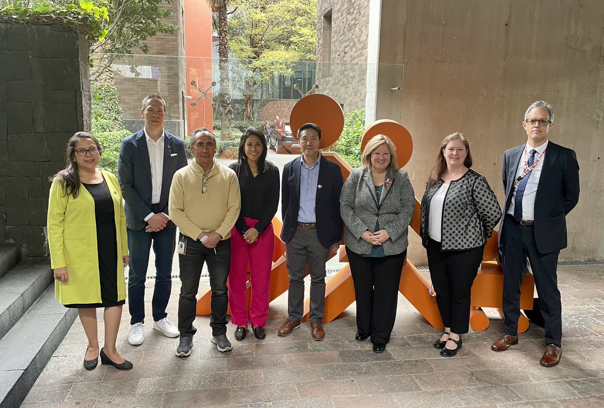 LisaThompsonPC's tweet image. Thanks to #PepsiCo #Mondelez #Costco #Cheduraui #Harinera for productive meetings with our trade  delegation representing #Ontario’s entire grains/bakery value chain. We look forward to realizing opportunities to work together in the sustainable spirit of producing quality food!