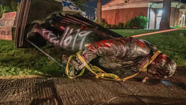 libsoftiktok's tweet image. Violent activists tore down dozens of statues including Columbus, Thomas Jefferson, and George Washington. None were held accountable or charged with a hate crime.

Michael Cassidy knocks over a Satan statue made out of household items and gets charged with a hate crime.

Welcome…