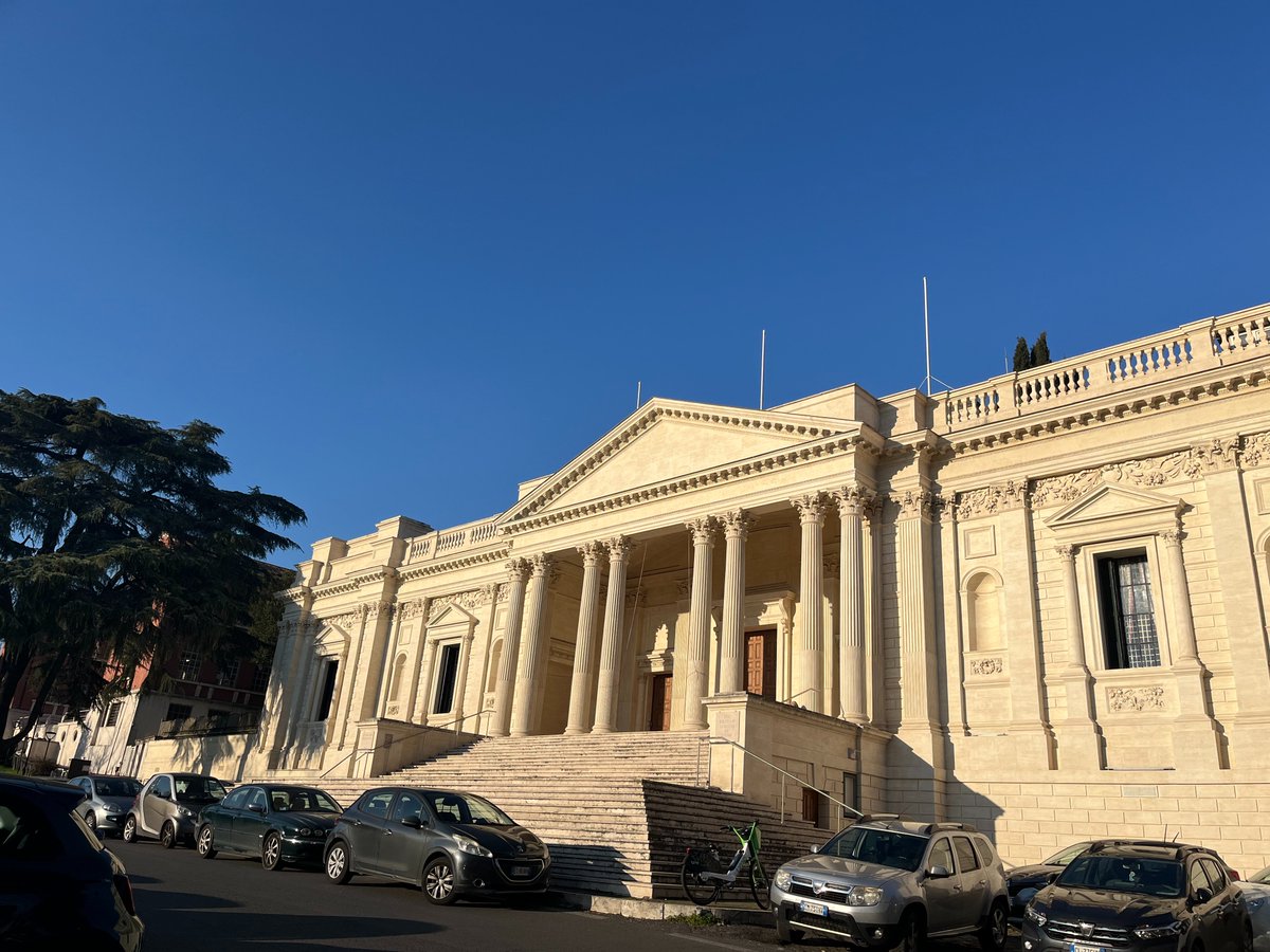 abby_fecit's tweet image. There is no place like home but the British School at Rome @the_bsr is as good as it gets! I&apos;m So happy to be back in Rome with sunshine and the smiling faces of friends &amp;amp; colleagues. #Tinyjoys