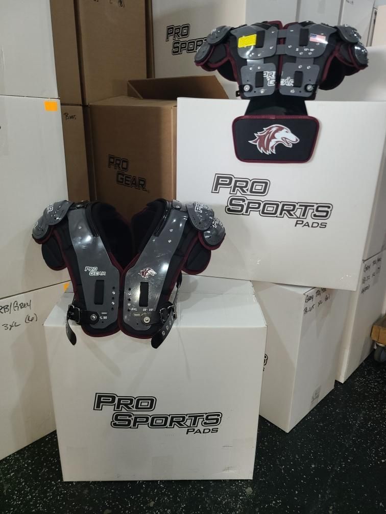 Sending out another good looking set of #ProSportsCustoms! 

These are on their way to Southern Illinois University! 

@SIUSalukis 

#CollegeFootball #KnowTheLogo #ThisIsSIU #OrderNow #Salukis