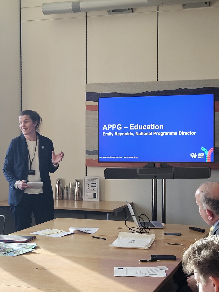 APPG for Education (@appgeducation) on Twitter photo Emily Reynolds <a href="/YouthSportTrust/">Youth Sport Trust</a> addresses the meeting - less than half of parents know that children should be active for 60 mins a day Emily Reynolds <a href="/YouthSportTrust/">Youth Sport Trust</a> addresses the meeting - less than half of parents know that children should be active for 60 mins a day