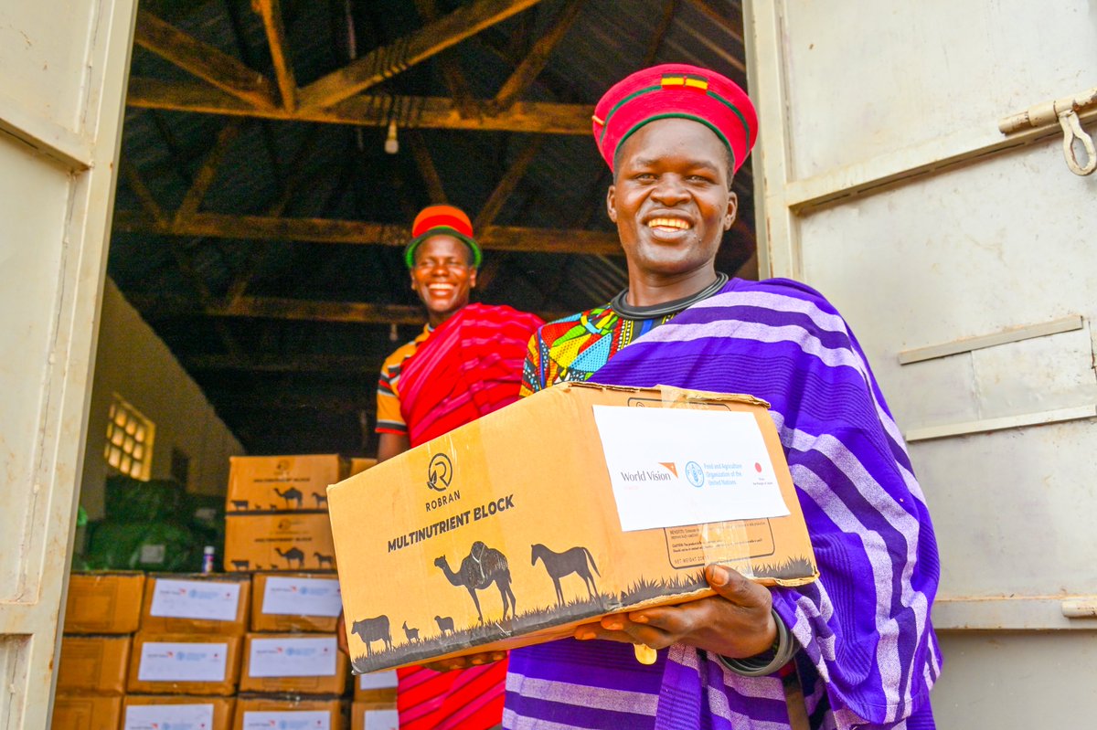 WorldVisionUg's tweet photo. Protecting #children and #families in #Karamoja from the harsh impacts of #climate change is crucial. 🌍
In collaboration with @FAOUganda, and @japangovt, we've delivered 🐄#livestock multi-nutrient blocks to over 7,500 #families in the region.
#childfocused #Enough https://t.co/4sEcZ9vFfU