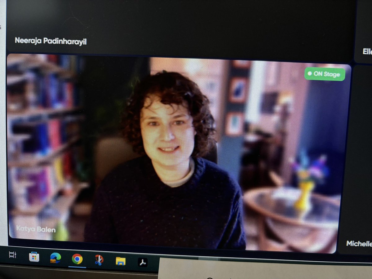 Fabulous keynote from @katyabalen pulling together all the threads from our conference today: “You develop your own voice by hearing thousands of others” #MyVoiceMyWriting