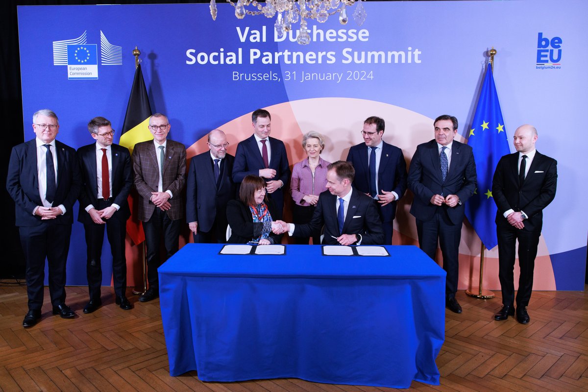 Employers, workers and policymakers must join forces to improve #competitiveness and growth as they are the basis for social progress 📈

As we see EU’s economy grew by only 0.5% in 2023, compared with 3.1% for the US.

Signing Val Duchesse joint declaration #SocialDialogue