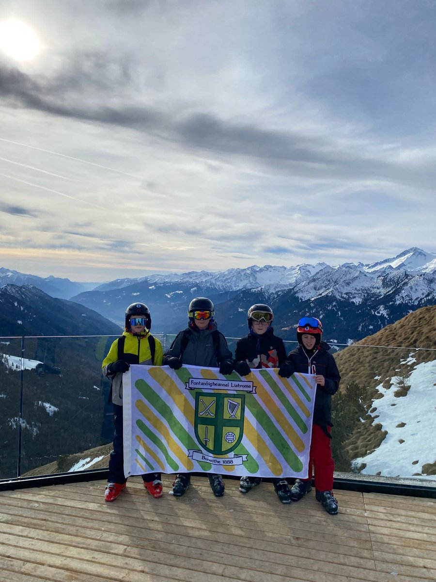 <a href="/liatroimfGAA/">Liatroim Fontenoys</a> Flying the flag high