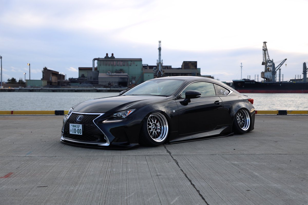 Mizuki_0710's tweet photo. BBS LM リバレル 
18インチ 11.5j+15 通し
255/35r18 LUCCINI https://t.co/6mPZoH1Erl