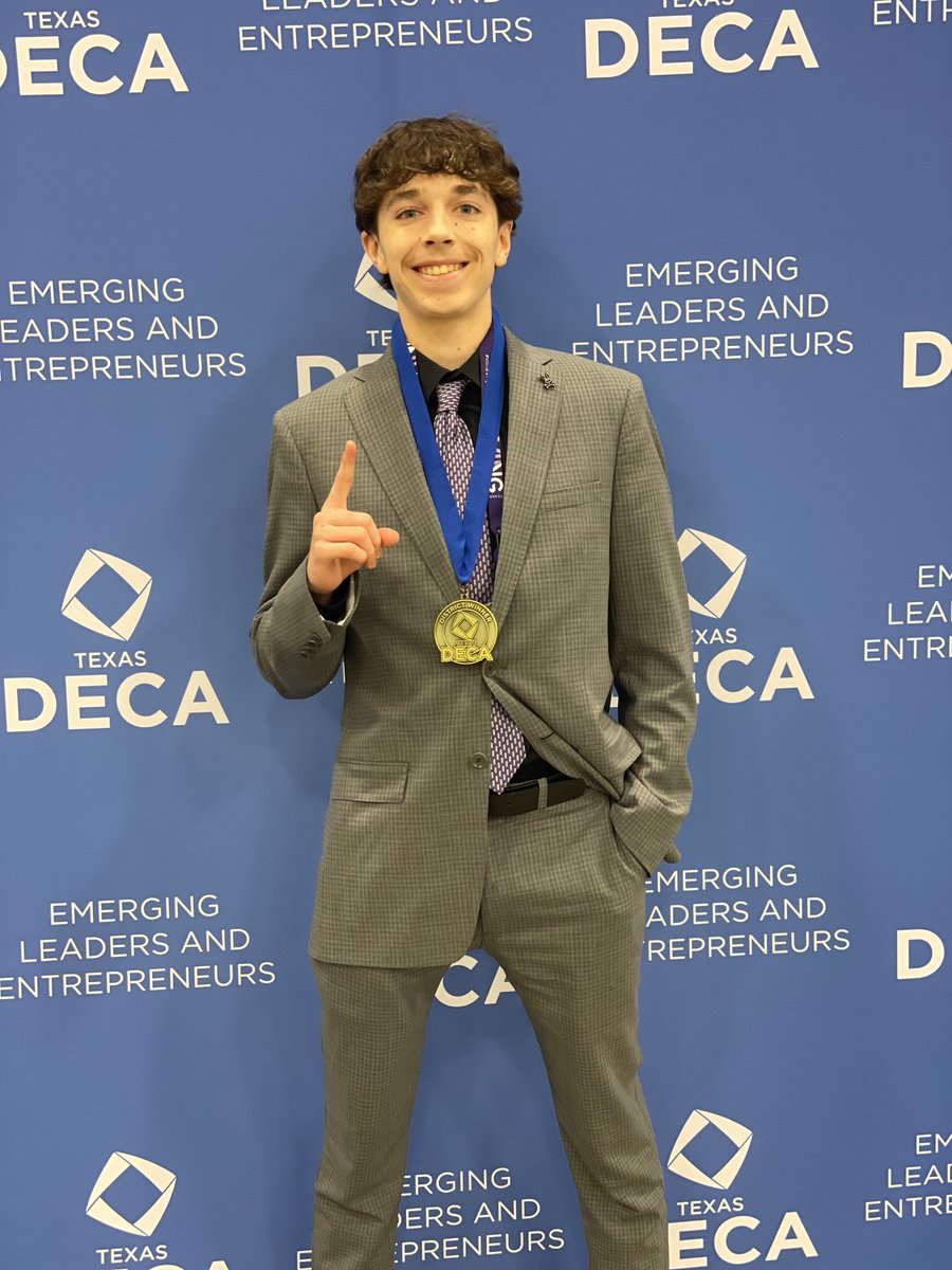 MidlothianISD's tweet photo. 15 MISD students competed in the district DECA competition in various categories of marketing and entrepreneurship, and 5 of them advanced to the state competition! We are #MISDProud of our Entrepreneurship program! 🌟 

Click for the full story: https://t.co/sXqSGTXgp2 https://t.co/SogZ0rPU86