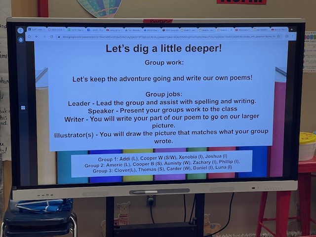 Visited Mrs. Lisa Smith's @wsisdschools classroom yesterday and was not only impressed by the structure she added to a group task, but that she has published a book with her students using @studentreasures. Exceptionally proud of the classroom community Mrs. Smith cultivates.