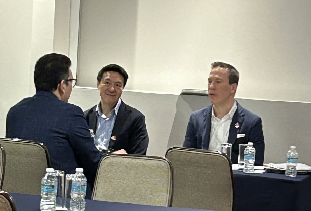 LisaThompsonPC's tweet image. #Ontario’s grains &amp;amp; bakery trade mission delegates to #Mexico represented grain farmers, bakeries, commodity traders, grain companies &amp;amp; the Ports of #Hamilton &amp;amp; #PortColborne We’ve had a jammed packed itinerary and have met with over 110 Mexican buyers &amp;amp; industry representatives