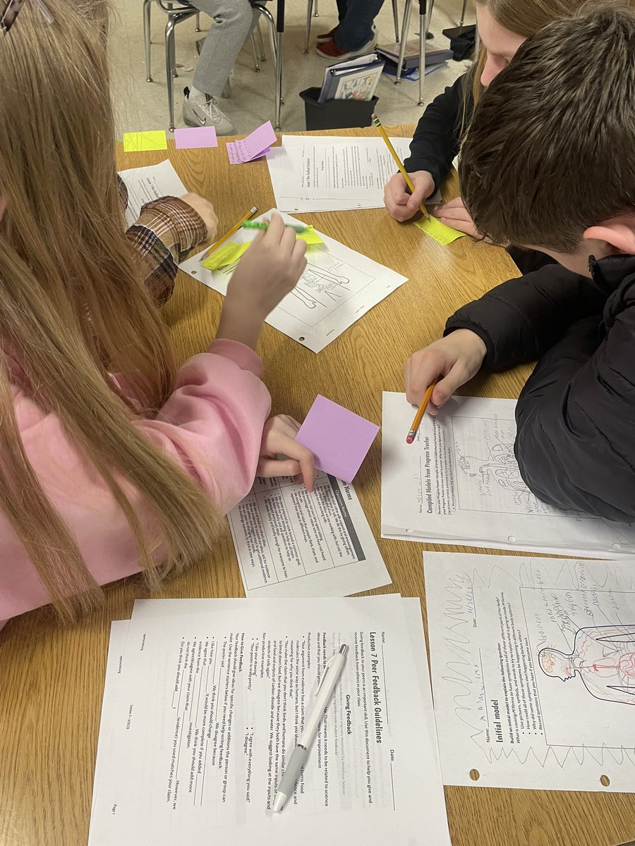 7th grade students in Mrs. McDavid’s science class respectfully providing and receiving feedback about small group models that were developed to explain how various subsystems interact. #ABOVEandBEYOND @BoydCoSuper @BCMS_Principal @BCPSdistrict