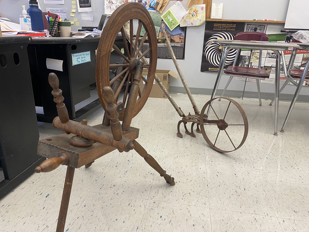 BrianSheehy's tweet image. Object based lesson today #objectbasedlearning