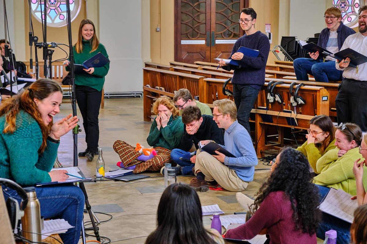 Double-bill Wednesday! 6:15 - Girls' Choir Evensong - music by Whitlock, Watson, Daley & the Girl Choristers. 9:30 - Compline sung by the Lower Voices of the Chapel Choir - music by Lapwood & Biebl. All are welcome!