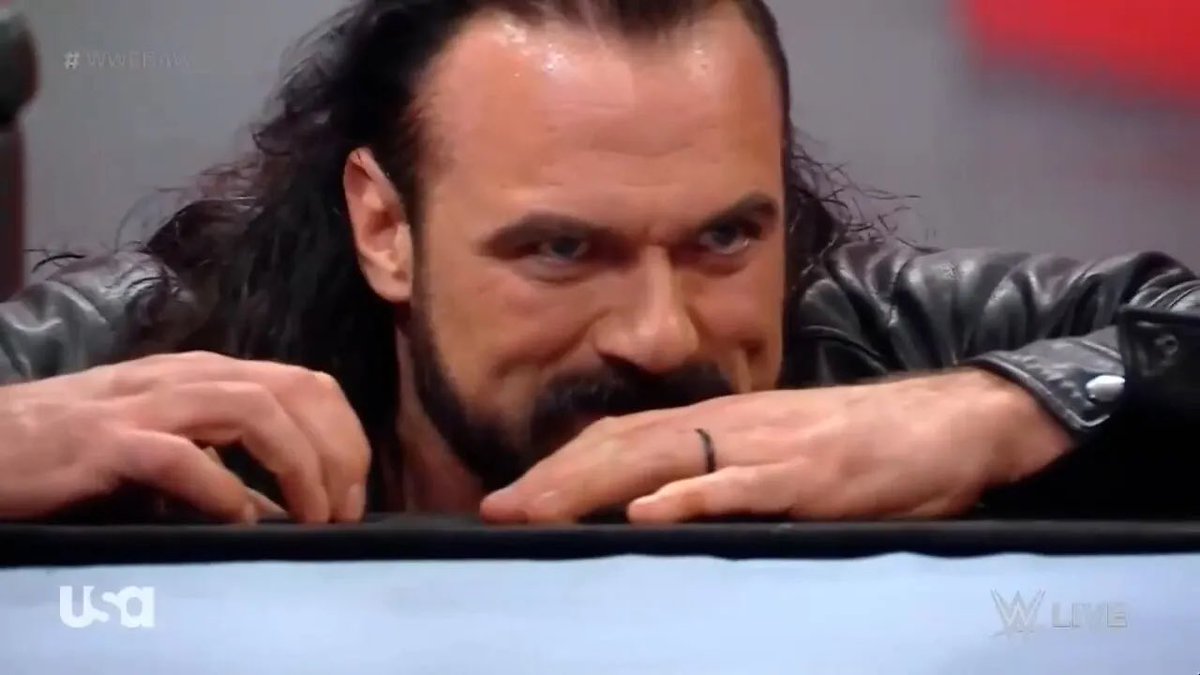 WrestleFeatures's tweet photo. What a heel. https://t.co/gTPofknahw