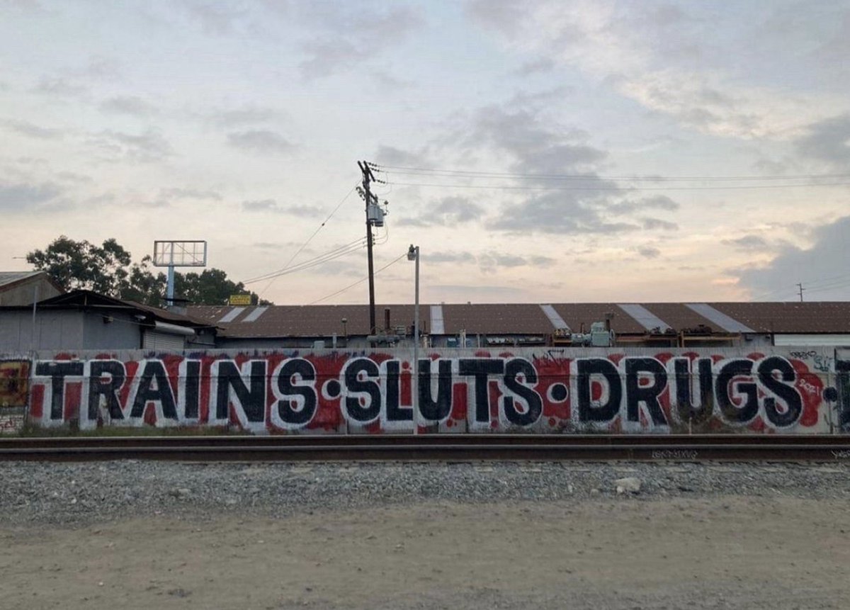 tagging <a href="/AliceAvizandum/">AliceAvizandum</a>  for no real reason