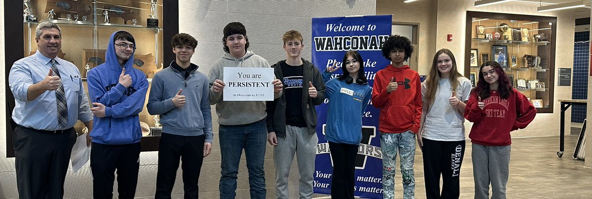 AaronRobb5's tweet image. It's #PositiveSigns Wednesday at #Wahconah! We are celebrating our PERSISTENT students 👍 @wahconahrhs
