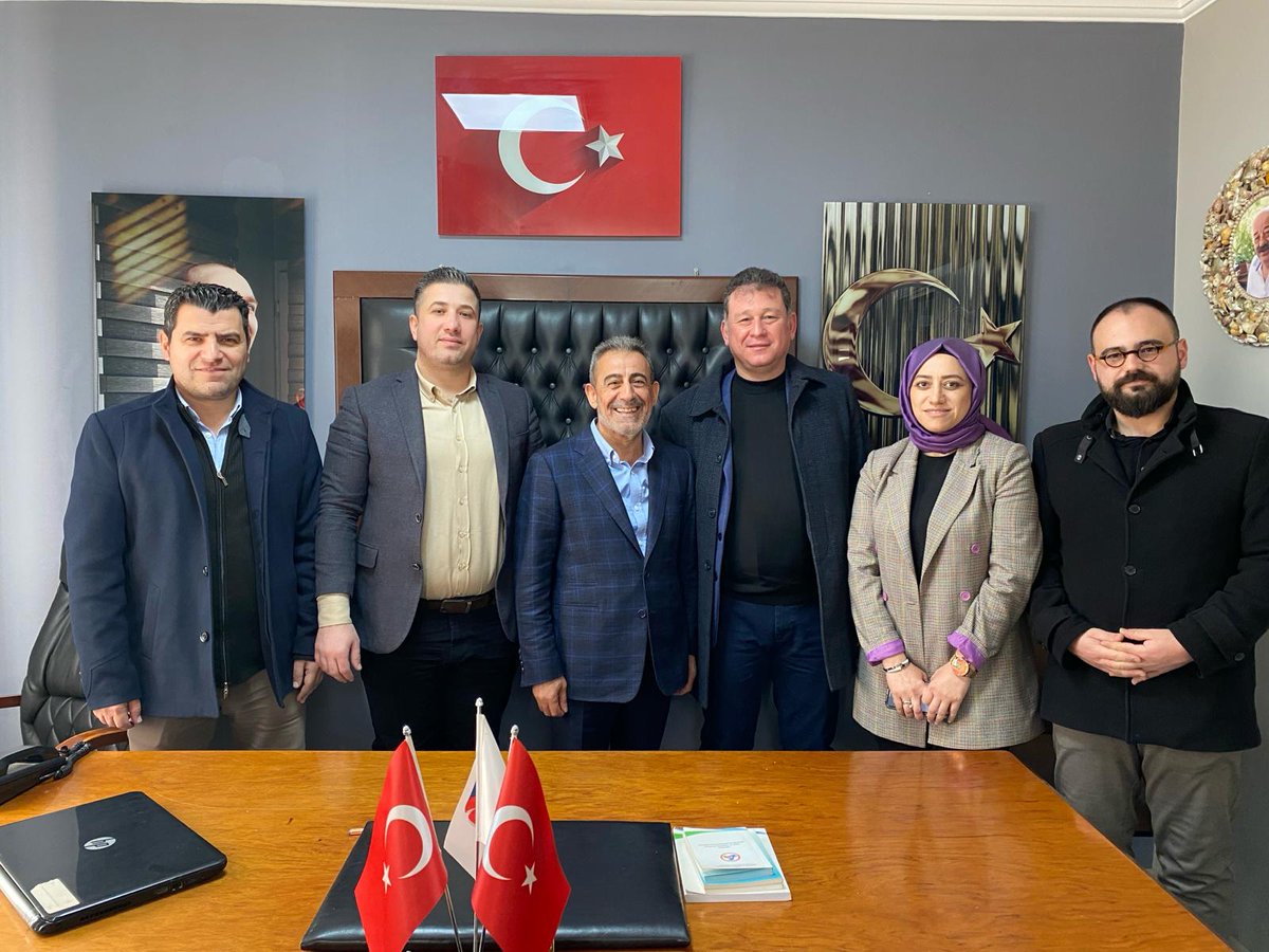 Cevdetcayir35's tweet photo. Altındağ Esnaf ve Sanatkarlar Odası Başkanı Tayfun Çıracı ve Yönetimine ziyarette bulunduk. Nazik misafirperverlikleri için teşekkür ederiz. https://t.co/3fNnI911h4