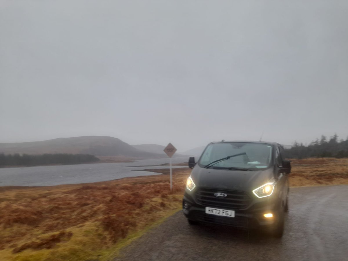 LogisticsSharp's tweet image. Back in Scotland delivering to a Wind Farm!

#scotland #thurso #SmallVan #deliverydriver #courier #NextdayDelivery #Nationwide #logistics #dorsetbusiness #hampshirebusiness #bournemouth #poole #christchurch