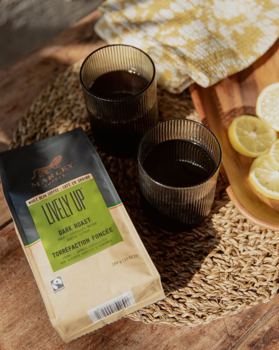 Start your day with a burst of positivity! ✨ Elevate your mornings with Lively Up: our robust, rich dark roast. Indulge in delightful notes of chocolate and citrus that awaken your senses and uplift your spirits. 🍋Hot or iced, it’s a flavourful sip of good vibes.