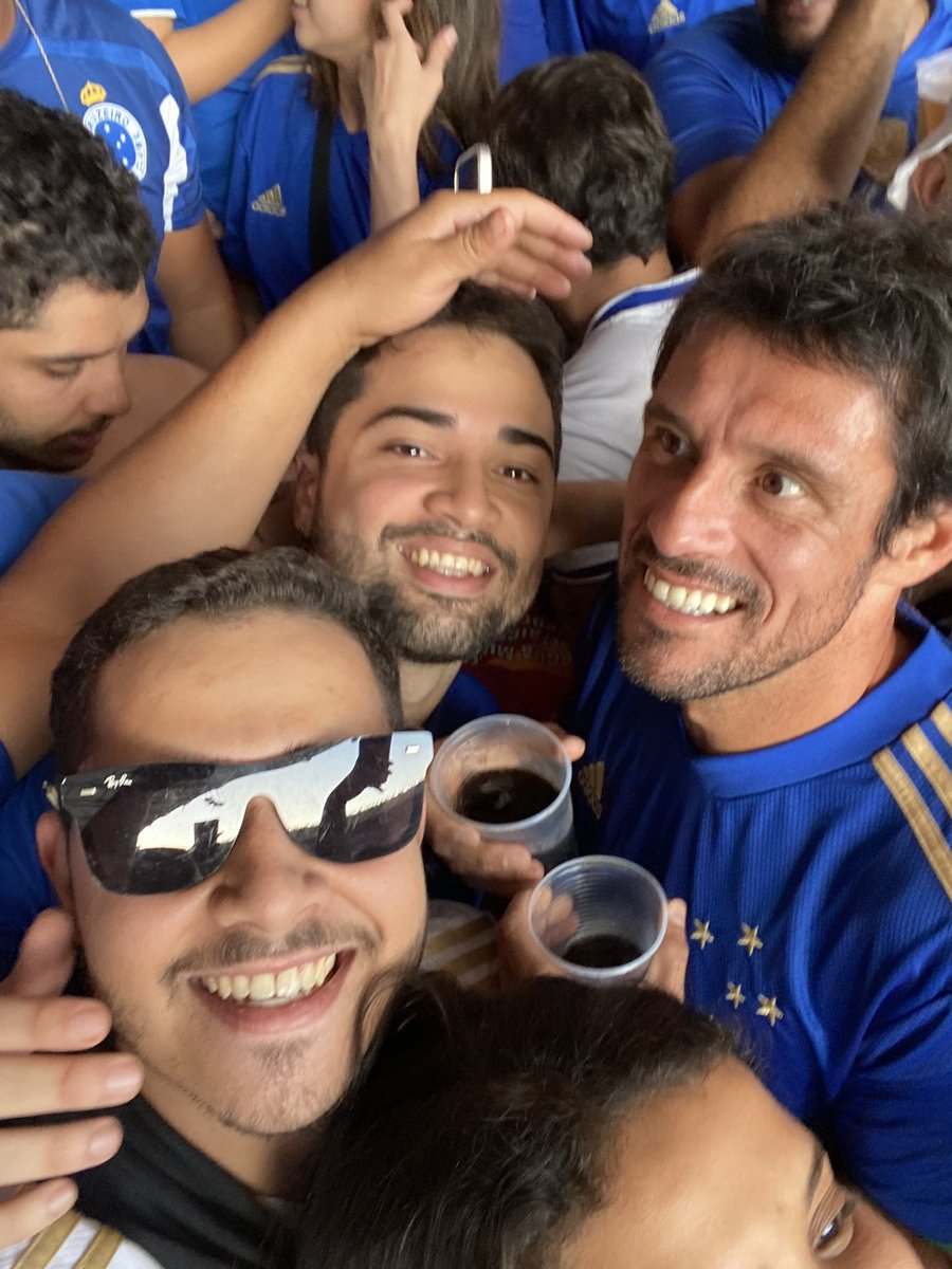 _lferraz_'s tweet photo. @LH0FI @cec_twiter Ei Fabrício https://t.co/OjIq6FXvGz
