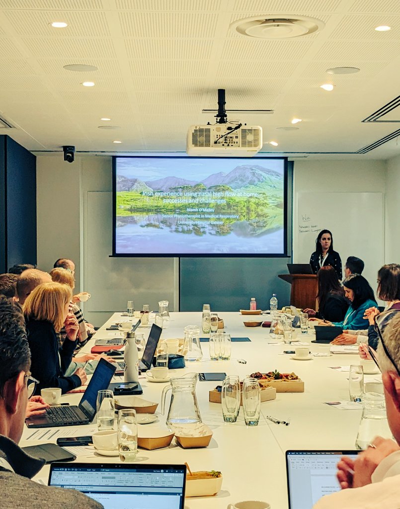 sophiemdanks's tweet image. A very special couple of days. What a privilege to be in a room with this wonderful group #Optiflow @fphcare @lung_live4eva @Crimillina @msovani @Drbenmesser @JacquiPolington @NiamhOMalley @liam_campbell85 @walkwalkrun @DanLasserson @MatthewJQuint @PaulTwose @NickHartGSTT et al..