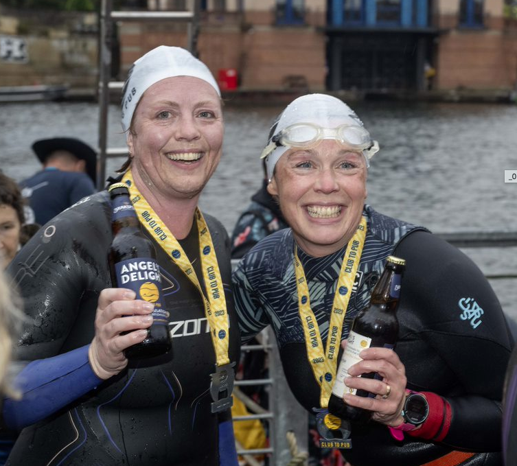 racecheck's tweet image. Congratulations to @henleyswim on another @Racecheck Gold Award—this time for Selkie Henley Classic 2023!

Book your place for the 2024 event now to avoid disappointment! 

eu1.hubs.ly/H07hZtQ0.

#henleyswim #openwaterswimming #racecheck #reviews #award #congratulations #swim