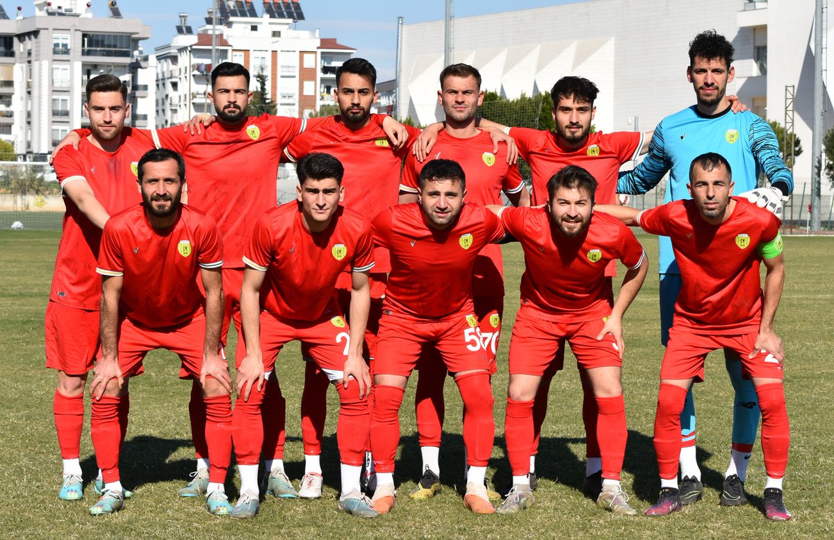 cakallikli's tweet photo. Maç Sonucu: Çakallıklı 1 Korkuteli Belediyespor 3 https://t.co/fOZT6M18q8