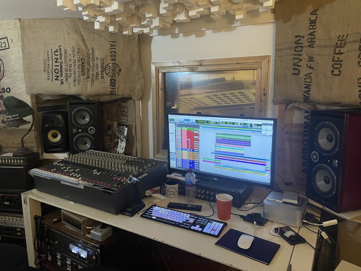 Pete Wilkinson (@wilkinsonpete) on Twitter photo Day 3 .. Really good to be recording again. Big up to <a href="/Nathaniel_lc/">Nathaniel Laurence</a> <a href="/PhilMurphy1878/">Phil Murphy</a> and @BRyderJones ... Without em it ain't happening . X Day 3 .. Really good to be recording again. Big up to <a href="/Nathaniel_lc/">Nathaniel Laurence</a> <a href="/PhilMurphy1878/">Phil Murphy</a> and @BRyderJones ... Without em it ain't happening . X